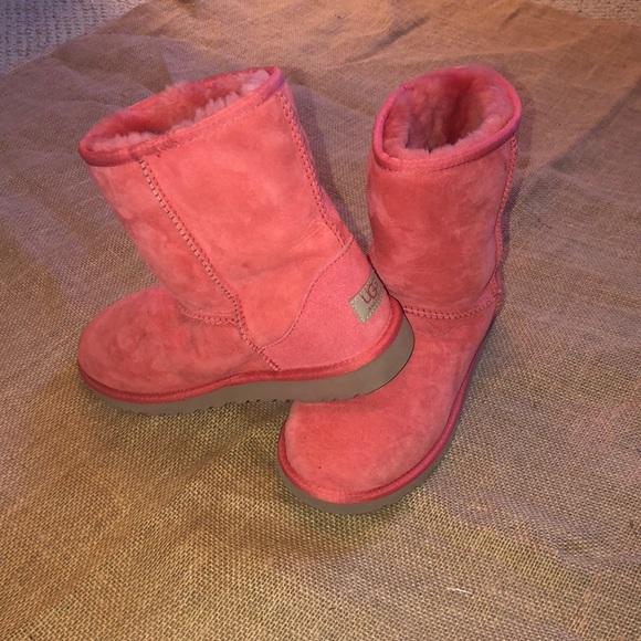 uggs coral